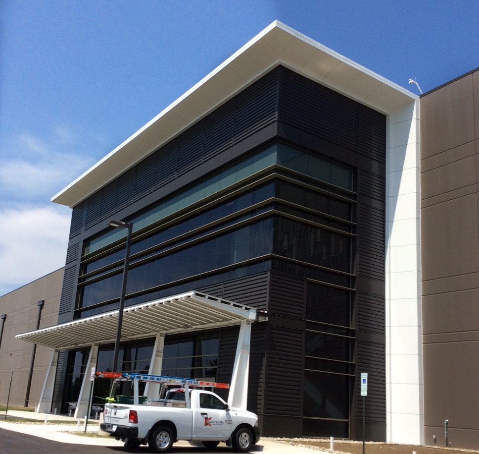 Intergate Data Center - Kalkreuth Roofing and Sheet Metal